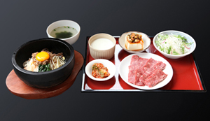 石焼ビビンバランチ　（生卵）